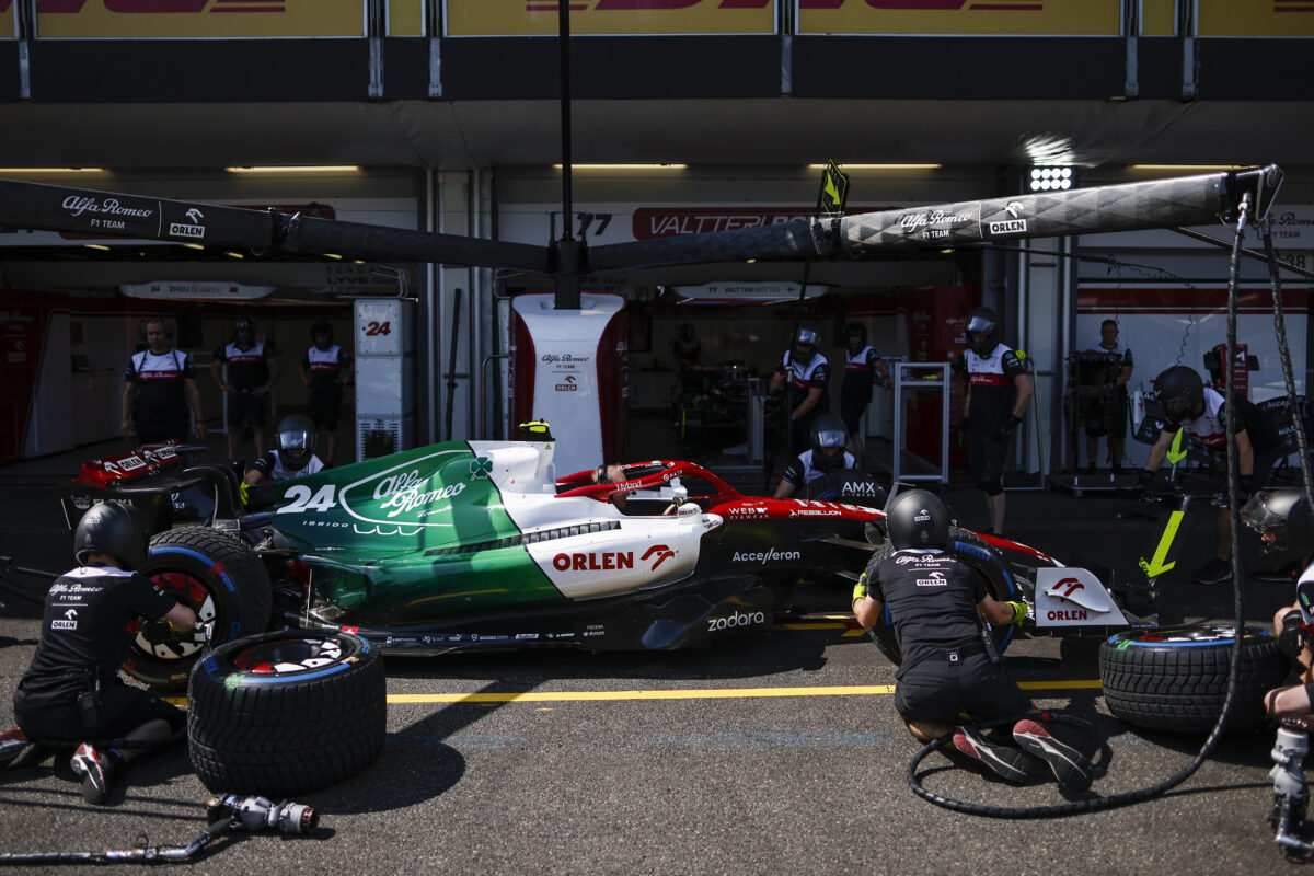 Alfa Romeo F1 ORLEN tim slavi dolazak modela Tonale u evropske salone