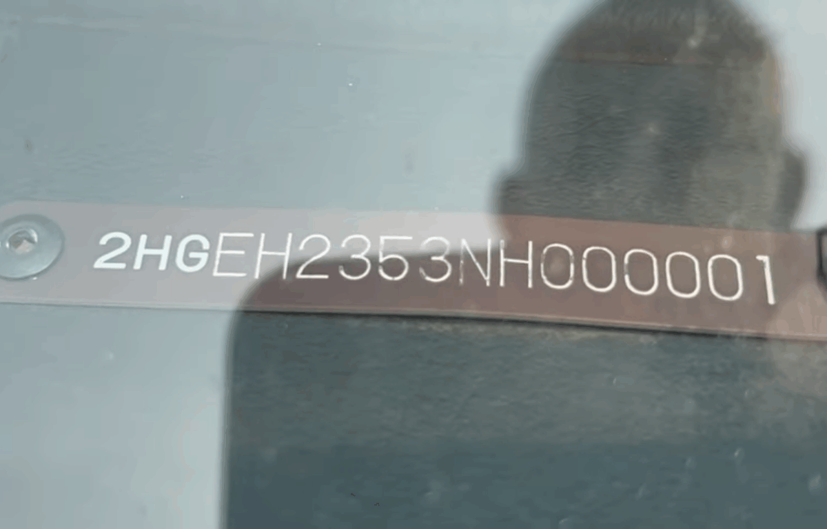 Honda Civic s pređenih 12 kilometara (VIDEO)
