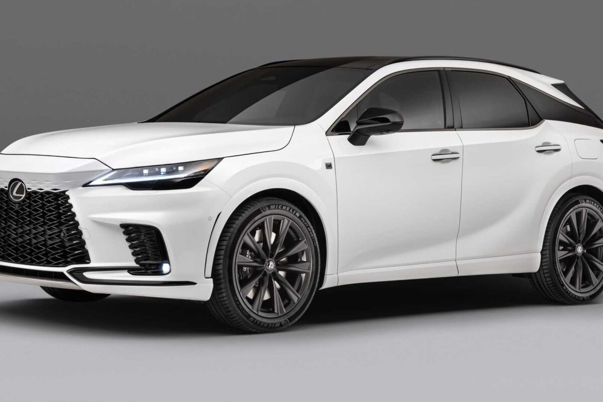 Lexus Electrified Sport Concept debituje u Montereju