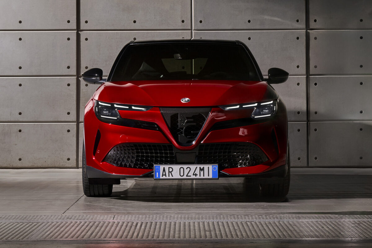 Alfa Romeo Milano stupa na scenu