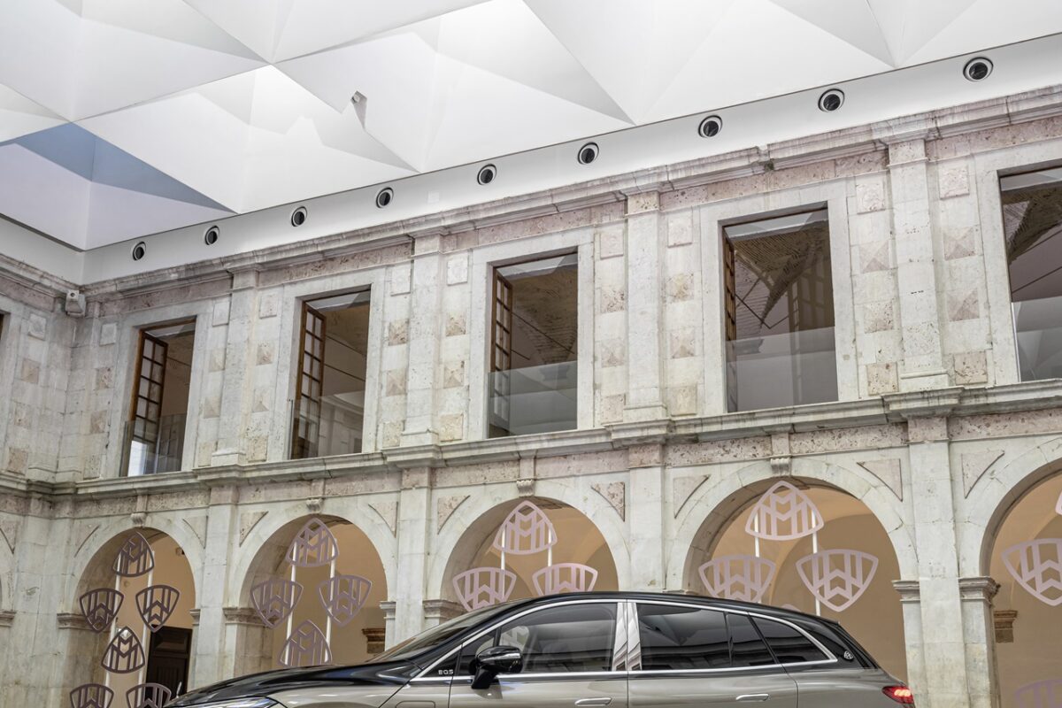 Premijera: Mercedes-Maybach EQS SUV