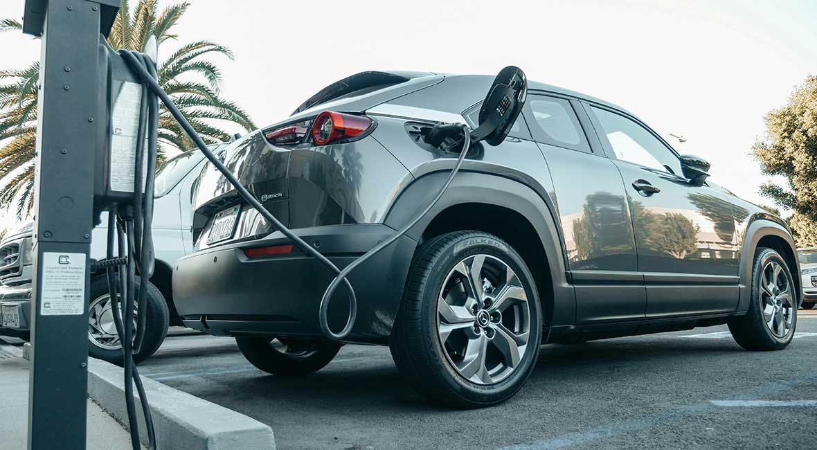 Električni automobili u Srbiji: infrastruktura, subvencije i troškovi