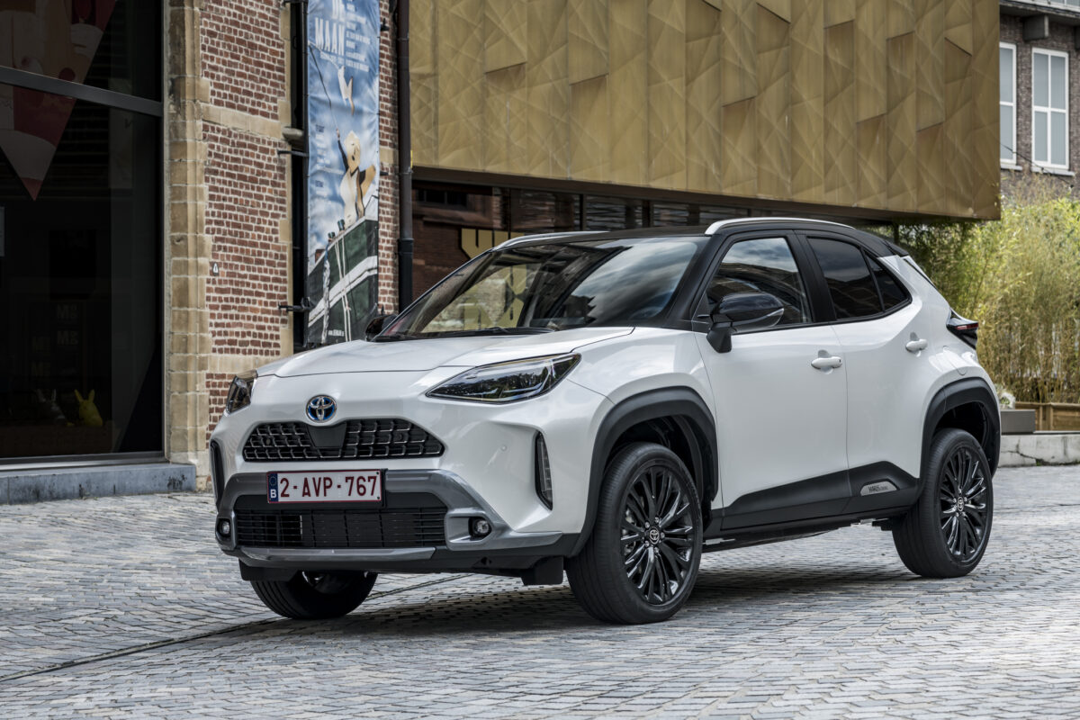 POTPUNO NOVA TOYOTA YARIS CROSS U SRBIJI