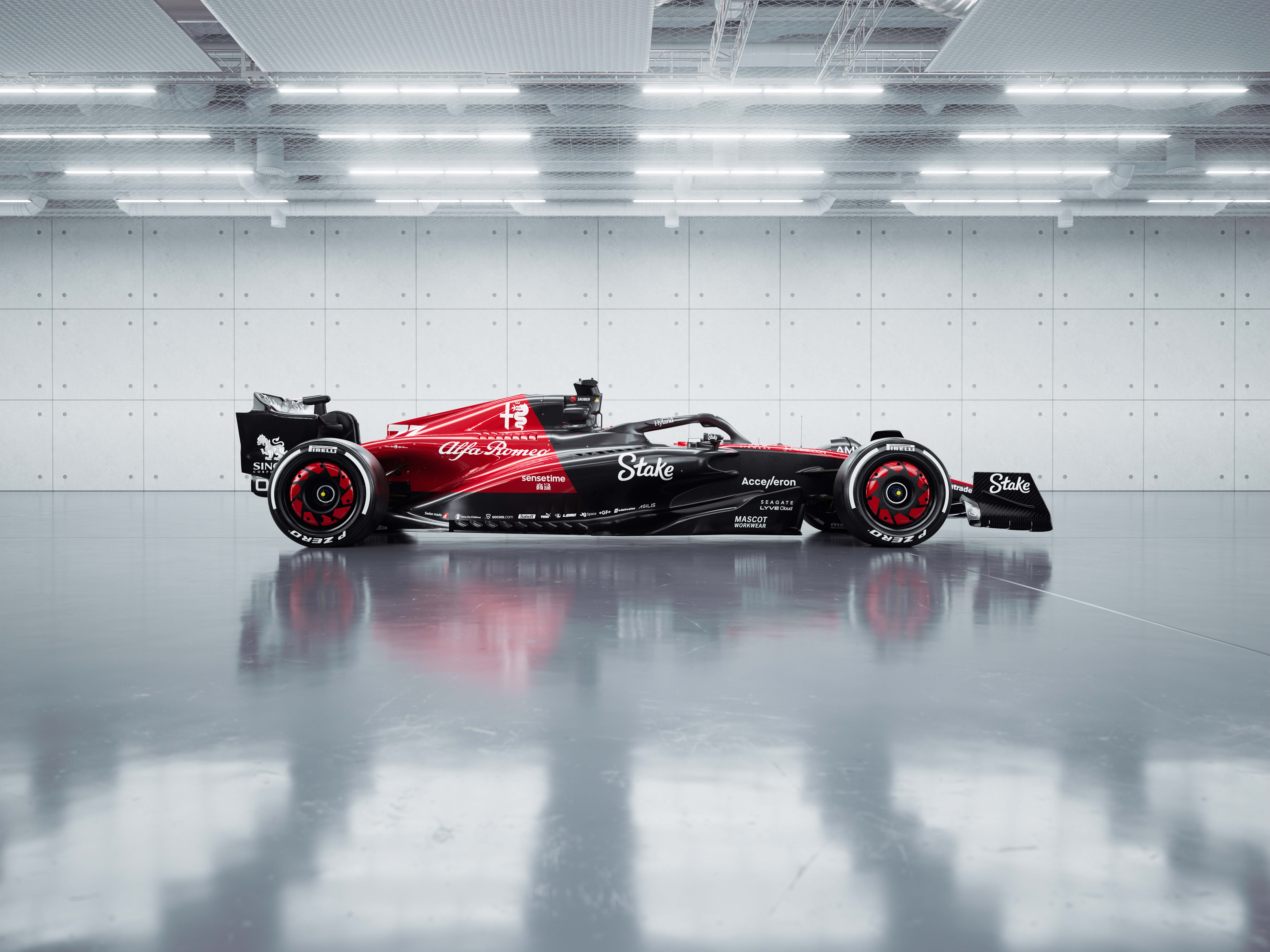Alfa Romeo F1 Team Stake predstavio C43 bolid