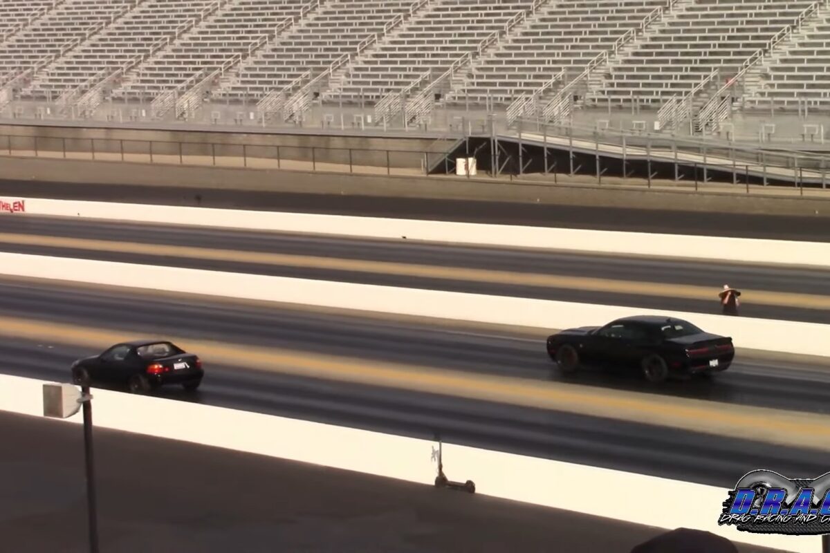 Mala Honda CR-X del Sol u borbi protiv moćnih “Amerikanaca” (VIDEO)