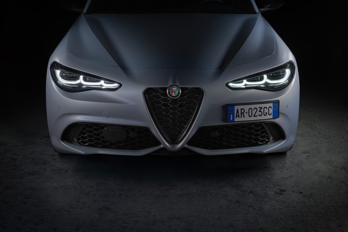 Vanvremenski dizajn Alfa Romeo Giulije i Stelvija