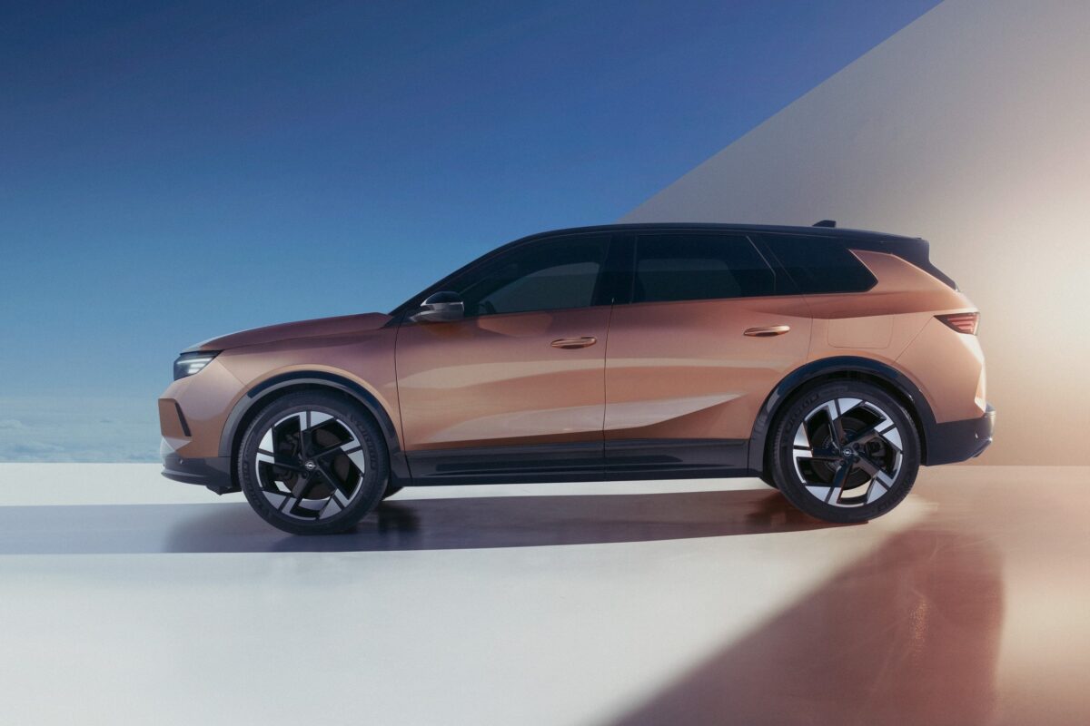 Nova generacija Opel Grandlanda biće dostupna u različitim pogonskim konfiguracijama