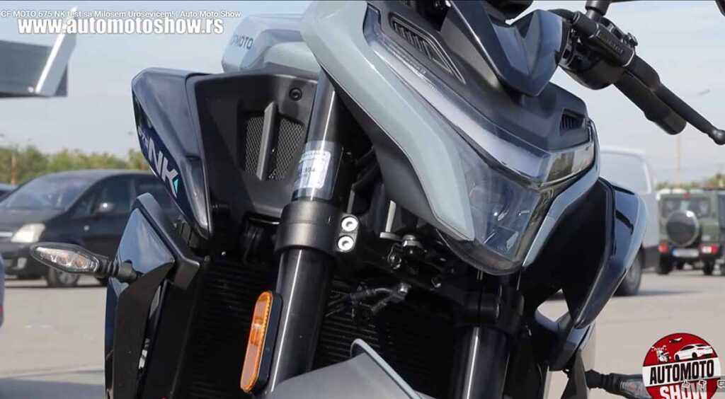 CF Moto 675 NM, savršeno oslanjanje