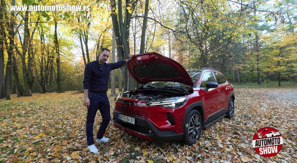 Toyota Corolla Cross, motor